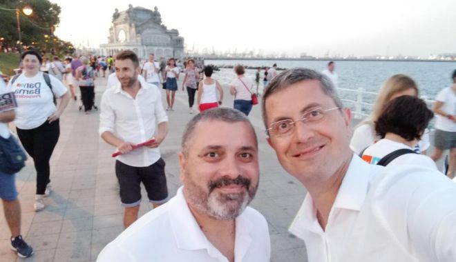 Remus Negoi votează Dan Barna președinte - usrremusnegoisidanbarna-1571948001.jpg