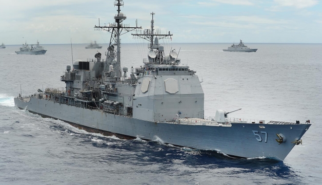 Un crucișător american s-a ciocnit cu o barcă de pescuit - usslakechamplainbackhomeafterrim-1494340824.jpg