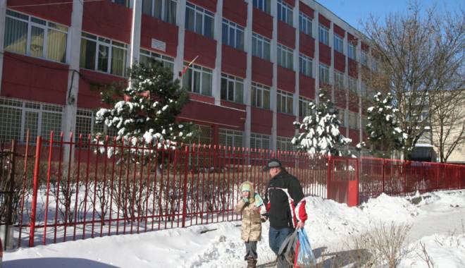 Încă o săptămână de vacanță pentru preșcolari și școlari - vacanta-1451830953.jpg