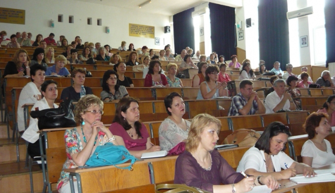 Vacanța profesorilor  s-a încheiat - vacanta-1472658517.jpg