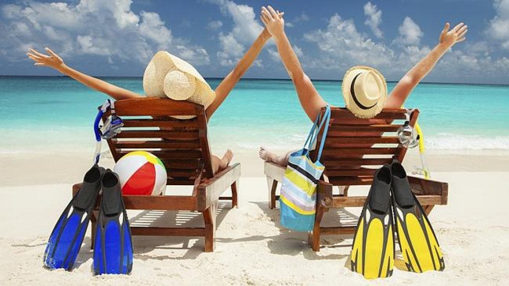 Cei mai mulți români aleg să-și petreacă vacanța de vară în țară. Care sunt destinațiile preferate - vacanta-1755856687.jpg