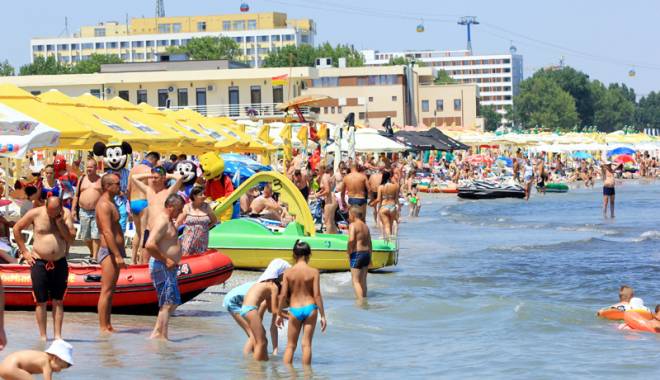 Vacanță în țara mea. Cum  este promovată stațiunea Mamaia - vacantaintarameamamaia-1447262001.jpg