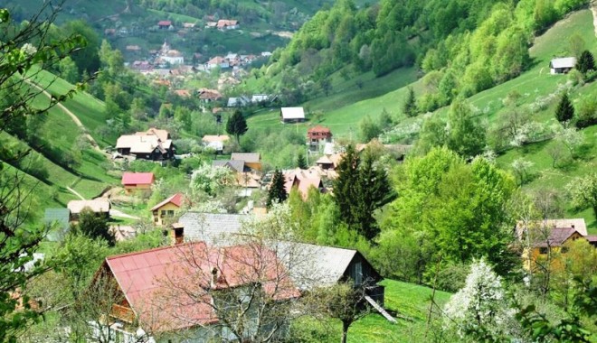 Vacanță la bunica - ofertele toamnei - vacantalabunica-1348246884.jpg