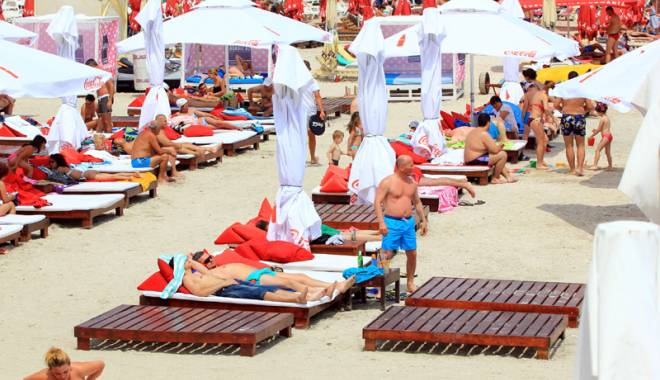 Vacanțele pe litoralul românesc, mai ieftine decât în țările  din zonă - vacante-1440938264.jpg