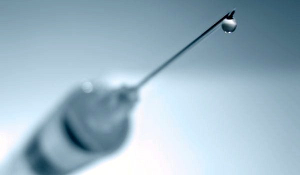 Statul investește 10 milioane de lei pentru vaccinurile de la Cantacuzino - vaccin-1369084830.jpg