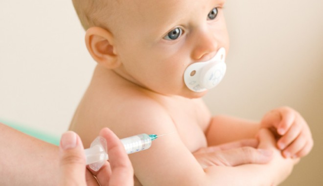 Alarmant! Maternitatea Constanța  a rămas fără vaccinuri pentru bebeluși - vaccin-1403803360.jpg