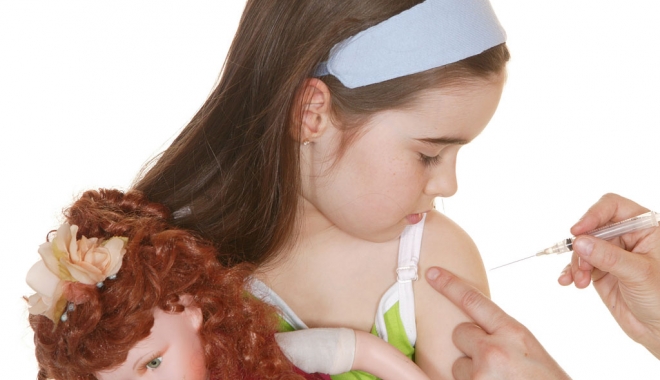ALERTĂ ÎN SISTEMUL SANITAR! Vaccinul Tetraxim lipsește cu desăvârșire - vaccin-1487499228.jpg