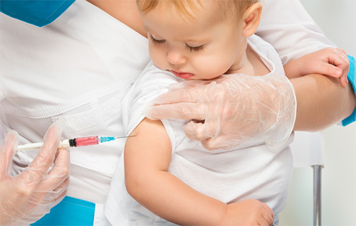 Părinții vor fi obligați să participe la cursuri de informare privind vaccinarea - vaccin-1518698649.jpg