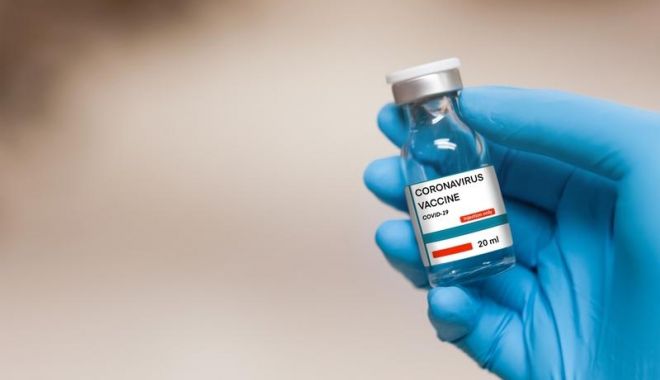 AstraZeneca începe testarea unui tratament împotriva Covid-19 pe bază de anticorpi - vaccin-1598341295.jpg