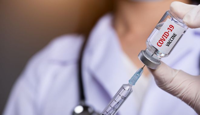 Gheorghiţă: Ar trebui ca în primele 6 luni să putem asigura imunizarea a circa 60-70% din populaţie - vaccin-1609062899.jpg
