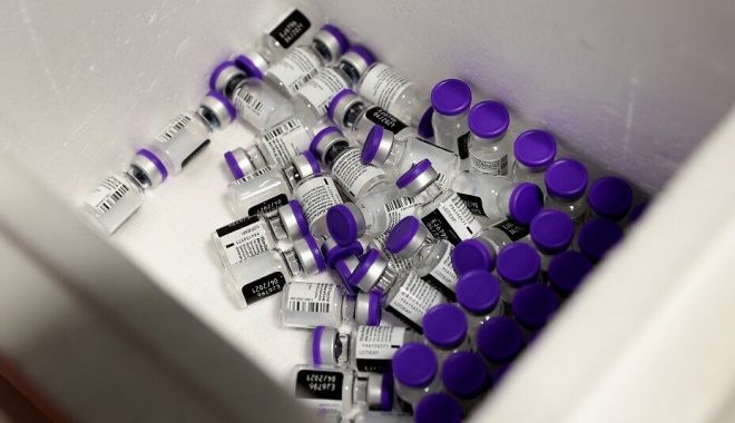 Peste 14.000 de doze de vaccin ajung, astăzi, la Constanţa - vaccin-1611657684.jpg