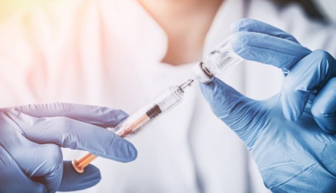 Valneva a demarat procedura de autorizare a vaccinului său în Marea Britanie - vaccin-1629704233.jpg