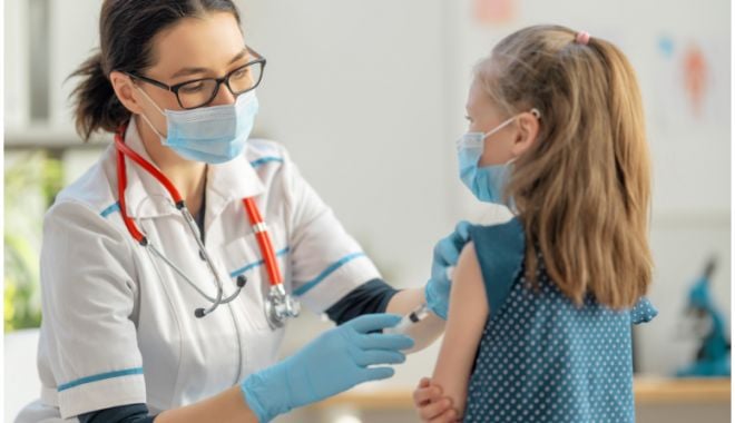 Agenţia Europeană a Medicamentului a început să analizeze administrarea vaccinului Pizer la copiii de 5-11 ani - vaccin-1634622525.jpg