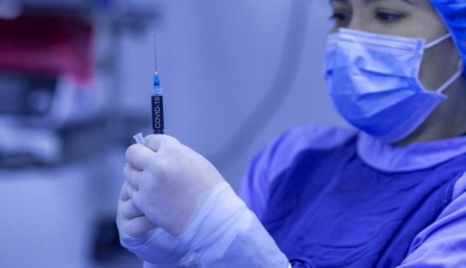 Marea Britanie este aproape de un acord cu UE privind vaccinurile împotriva COVID-19 - vaccin5-1616846258.jpg