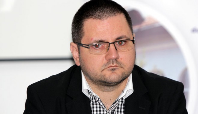 Direcțiile  de sănătate publică așteaptă vaccinurile antigripale - vaccinantigripalconstantindina-1385576519.jpg