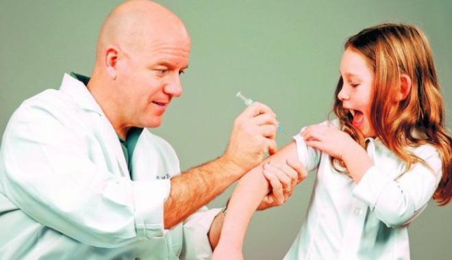 Părinți, mare atenție! Legea vaccinării obligatorii a fost aprobată - vaccinare-1502369391.jpg