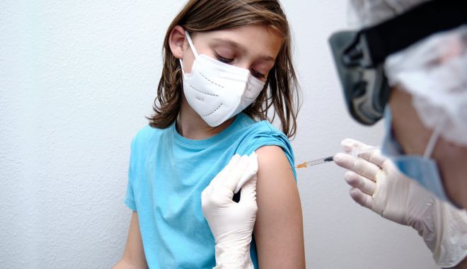 A început vaccinarea copiilor cu vârste în 5 şi 11 ani. Serul, administrat în toate centrele din judeţul Constanţa - vaccinarecopii-1643185418.jpg