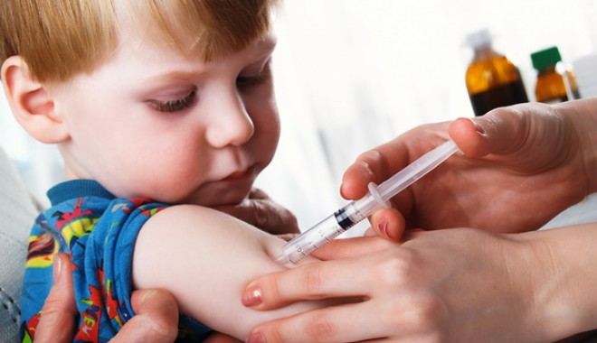 Săptămâna Europeană a Vaccinării promovează imunizarea copiilor - vaccinbebe-1335179745.jpg