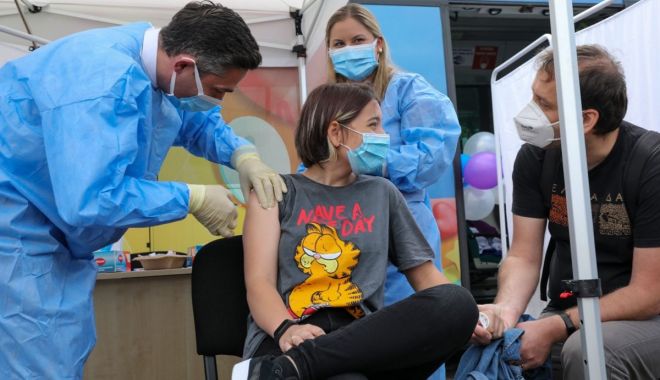 Ministerul Sănătăţii încurajează vaccinarea anti-HPV în rândul adolescentelor - vaccincopii4e1623252311732-1635513870.jpg
