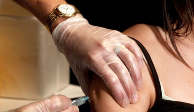 Vaccinarea elevelor împotriva cancerului de col uterin ar putea fi reluată! - vaccinimpotrivacancercol69592300-1351875513.jpg