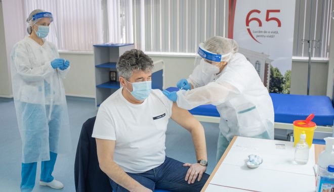 Vaccinul AstraZeneca ajunge în weekend şi la Constanţa - vaccinul2-1612809373.jpg