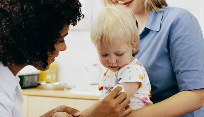 Ce standarde trebuie să respecte vaccinurile pentru copii - vaccinuri-1340037946.jpg