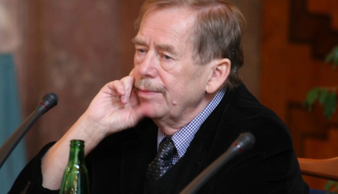Vaclav Havel, revoluționarul de catifea, a murit - vaclavhavel1-1324209889.jpg