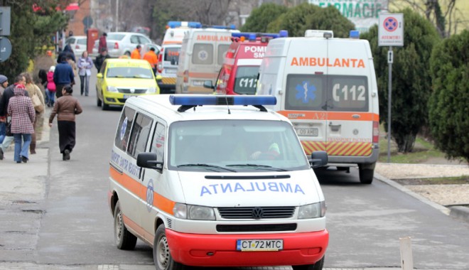 Val de urgențe la Spitalul Județean! Constănțenii au făcut abuz de mâncare și băutură! - valdeurgente1-1398098264.jpg