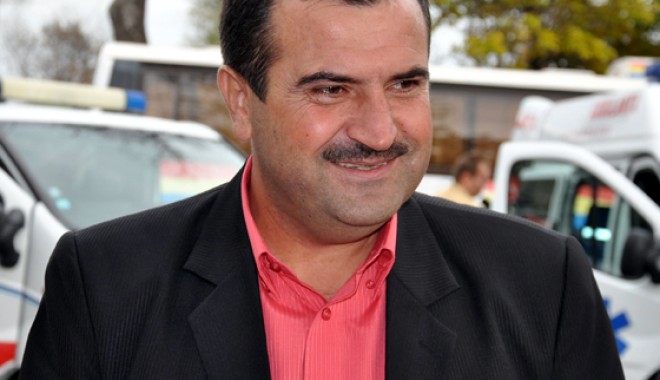 Valentin Vrabie, favorit pentru câștigarea Primăriei Medgidia?! - valentin-1329995437.jpg