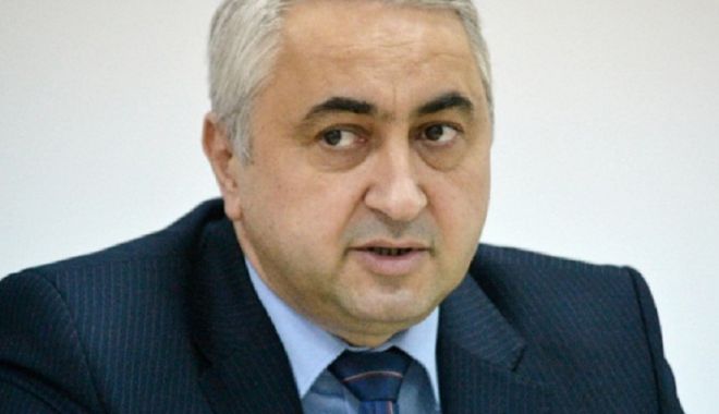 Ministrul Educației: 