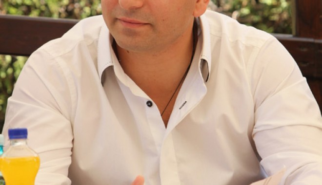 Primarul Valentin Saghiu va face echipă cu liberalul Serdai Sali - valentinsaghiu4-1341255094.jpg