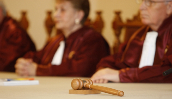 Valer Dorneanu, ales președinte al Curții Constituționale a României - valer-1468427305.jpg