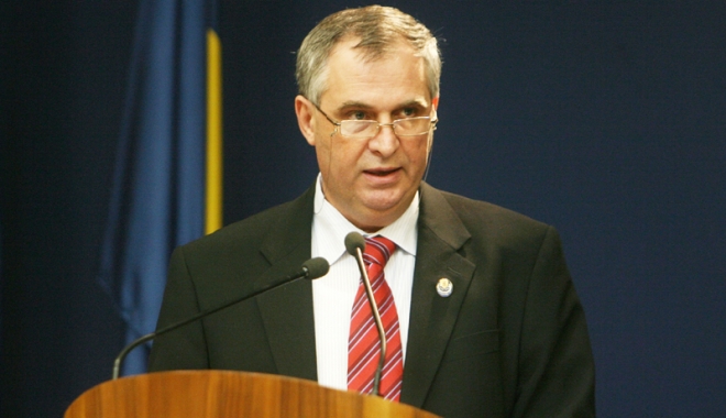 Fostul ministru Valerian Vreme,  trimis în judecată în dosarul  privind licențele Microsoft - valerianvremebun-1505314626.jpg