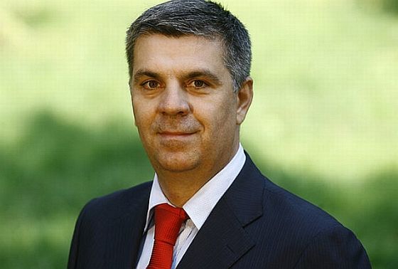 Ce mașini s-au cumpărat pentru deputați - valeriuzgonea1356044289-1383138267.jpg