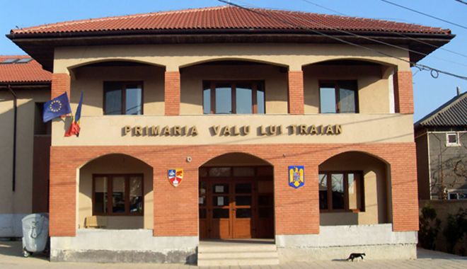 Administraţia locală din Valu lui Traian extinde reţeaua publică de alimentare cu apă şi canalizare - valucanalizare-1657032737.jpg