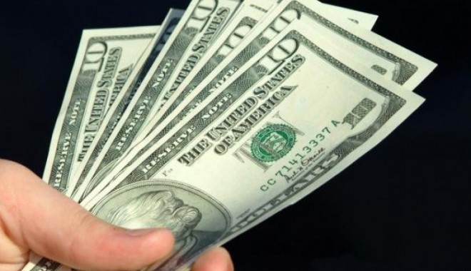 Depozitele în valută, mai mari decât cele de anul trecut - valuta-1372158352.jpg