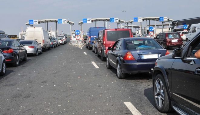 Din nou coadă în Vama Nădlac, la intrarea în România - vama-1592210747.jpg