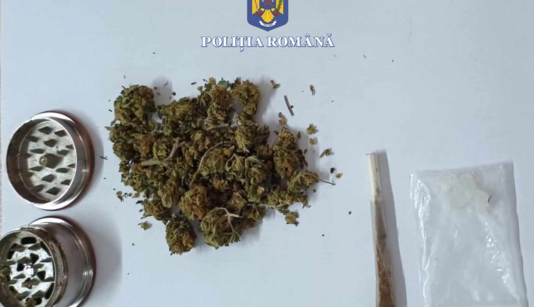 Bărbați prinși cu substanțe psihoactive în Vama Veche - vama-1724492528.jpg