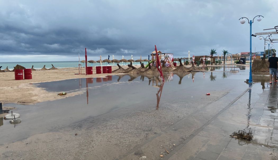 Litoralul românesc, lovit de un ciclon islandez. Avertismentul climatologilor - vama-veche-1726133672.jpeg