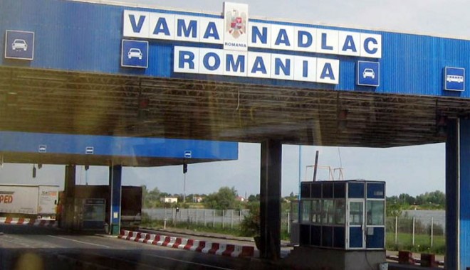 Încerca să-și scoată fiica de trei ani din țară, ilegal - vamanadlac-1349954312.jpg