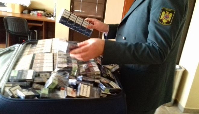Vameșii au prins un contrabandist cu 14.980 de țigări - vamesiicontrabandatigari502-1549380213.jpg