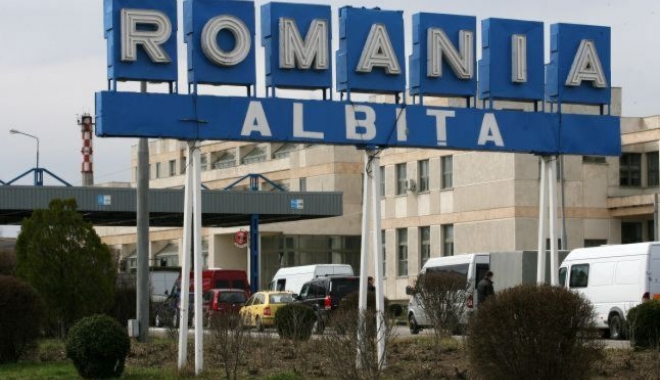 Vameșii din Albița au confiscat 41.400 sticle cu… 