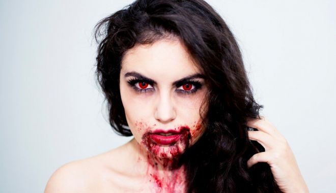 Vampiri în căutare de sânge - vamp-1612272180.jpg