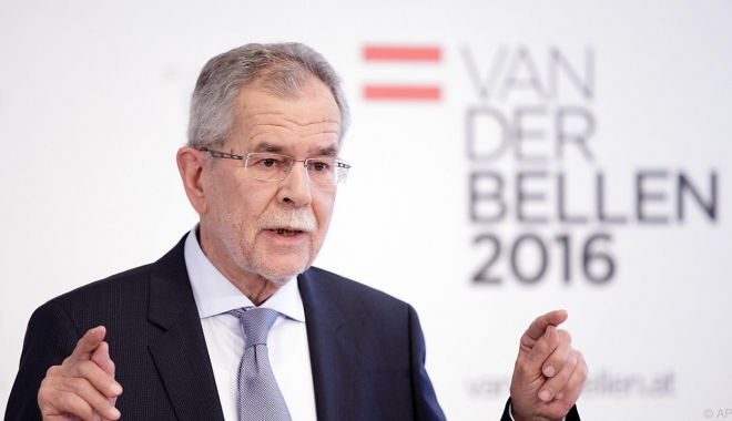 Austria: Van der Bellen a câștigat alegerile prezidențiale; Hofer și-a recunoscut înfrângerea - vanderbellen-1480871386.jpg