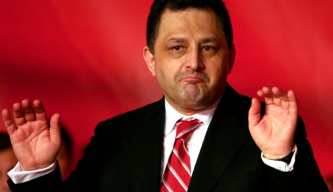 Marian Vanghelie, despre demisia lui Ponta: Sus e un Dumnezeu! Mie îmi pare rău că nu l-au dat afară - vanghelie-1488980595.jpg