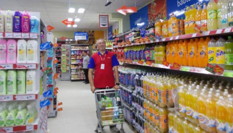 Vânzările de produse alimentare au relansat comerțul - vanzariledeproduse-1441302573.jpg