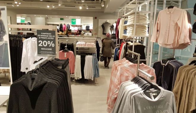 Au scăzut vânzările retailer-ului suedez de îmbrăcăminte H&M - vanzarileretailerului-1617546245.jpg