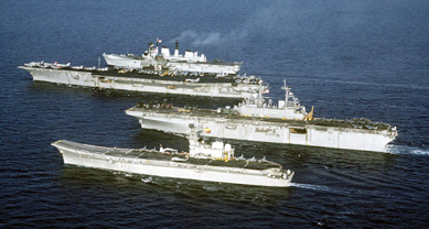 Trei nave chineze au pătruns în apele teritoriale japoneze ale Insulelor Senkaku - vapoare-1356105579.jpg