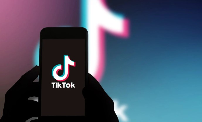 UE vrea restricții pe social media. Vârstă minimă pentru TikTok și Instagram - varsta-minima-tiktok-1773991347.webp