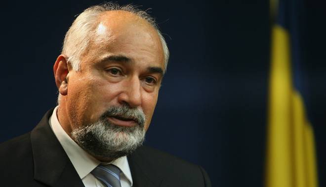 ANI verifică averea senatorului Varujan Vosganian - varujanvosganian2-1424008093.jpg